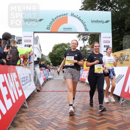 30.08.2026 - Blankeneser Heldenlauf Lena Gebhardt http://msf.ph/oto/10022721 30.08.2026 09:58:47 Ziel 1180, 1242, 1251, 1451, 1452, 1757 meine-sportfotos.de