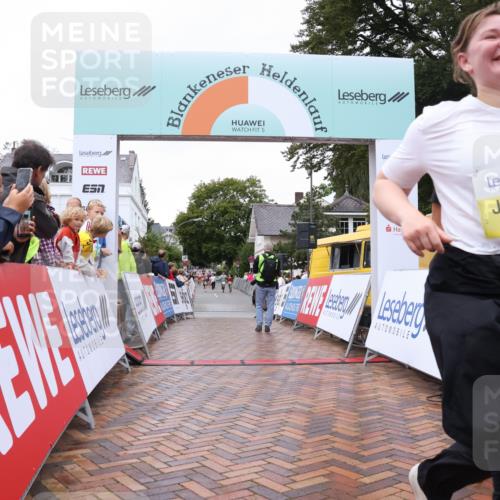 30.08.2026 - Blankeneser Heldenlauf Lena Gebhardt http://msf.ph/oto/10022756 30.08.2026 09:58:59 Ziel 1089, 1203 meine-sportfotos.de