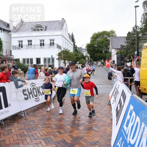 30.08.2026 - Blankeneser Heldenlauf Lena Gebhardt http://msf.ph/oto/10022765 30.08.2026 09:59:11 Ziel 1790, 1791, 1792, 1793 meine-sportfotos.de