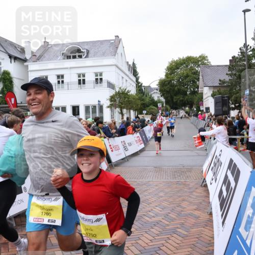 30.08.2026 - Blankeneser Heldenlauf Lena Gebhardt http://msf.ph/oto/10022774 30.08.2026 09:59:12 Ziel 1790, 1791, 1792, 1793 meine-sportfotos.de