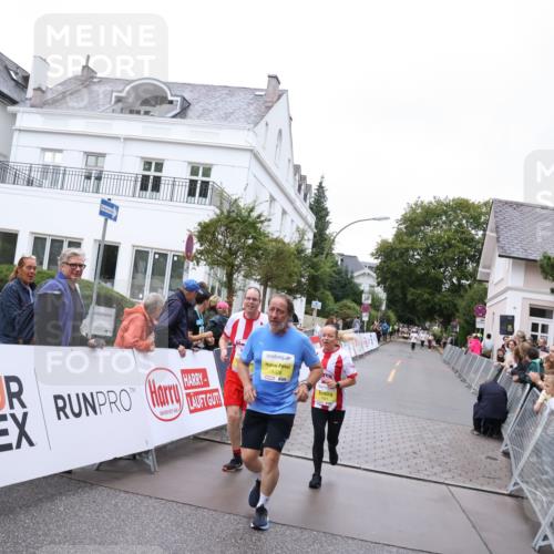 30.08.2026 - Blankeneser Heldenlauf Lena Gebhardt http://msf.ph/oto/10022778 30.08.2026 09:59:16 Ziel 1054, 1790, 1791, 1792, 1793 meine-sportfotos.de