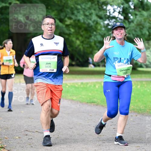 30.08.2026 - Blankeneser Heldenlauf Dr. Thomas Lammeyer http://msf.ph/oto/10022907 30.08.2026 10:16:13 Laufen 5830, 5829, 57 meine-sportfotos.de