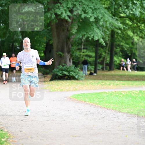 30.08.2026 - Blankeneser Heldenlauf Dr. Thomas Lammeyer http://msf.ph/oto/10025163 30.08.2026 10:26:46 Laufen 2921 meine-sportfotos.de