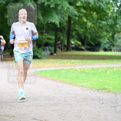 30.08.2026 - Blankeneser Heldenlauf Dr. Thomas Lammeyer http://msf.ph/oto/10025173 30.08.2026 10:26:48 Laufen 2921 meine-sportfotos.de