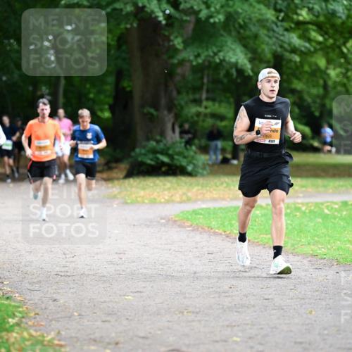 30.08.2026 - Blankeneser Heldenlauf Dr. Thomas Lammeyer http://msf.ph/oto/10025194 30.08.2026 10:26:52 Laufen 2893 meine-sportfotos.de