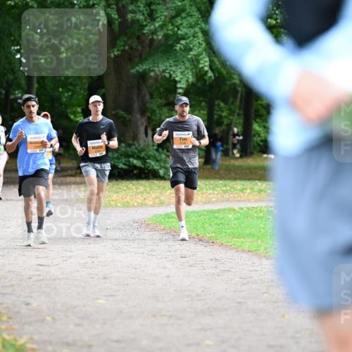 30.08.2026 - Blankeneser Heldenlauf Dr. Thomas Lammeyer http://msf.ph/oto/10025306 30.08.2026 10:27:15 Laufen 2287, 2235, 2236 meine-sportfotos.de