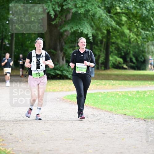 30.08.2026 - Blankeneser Heldenlauf Dr. Thomas Lammeyer http://msf.ph/oto/10025374 30.08.2026 10:27:24 Laufen 517, 5688 meine-sportfotos.de