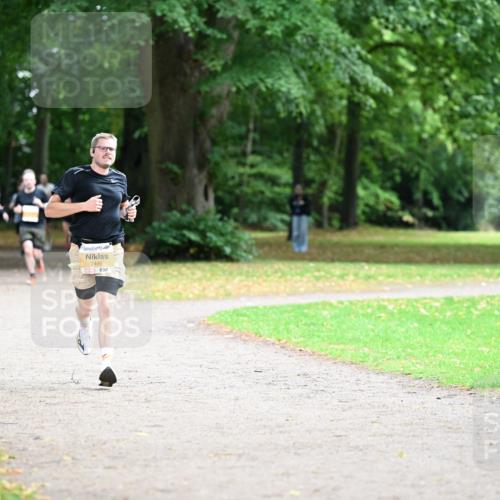 30.08.2026 - Blankeneser Heldenlauf Dr. Thomas Lammeyer http://msf.ph/oto/10025408 30.08.2026 10:27:31 Laufen 2449 meine-sportfotos.de