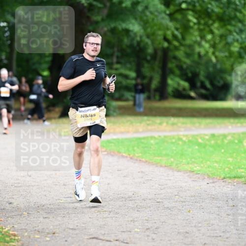 30.08.2026 - Blankeneser Heldenlauf Dr. Thomas Lammeyer http://msf.ph/oto/10025418 30.08.2026 10:27:32 Laufen 2449 meine-sportfotos.de