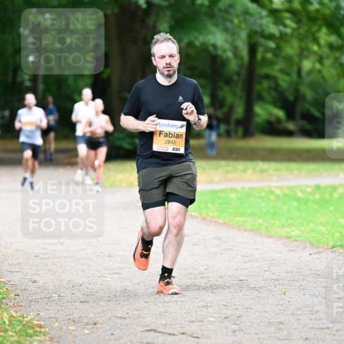 30.08.2026 - Blankeneser Heldenlauf Dr. Thomas Lammeyer http://msf.ph/oto/10025437 30.08.2026 10:27:39 Laufen 2840 meine-sportfotos.de
