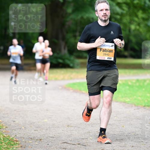 30.08.2026 - Blankeneser Heldenlauf Dr. Thomas Lammeyer http://msf.ph/oto/10025442 30.08.2026 10:27:39 Laufen 2840 meine-sportfotos.de