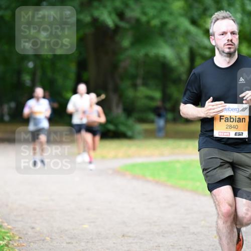 30.08.2026 - Blankeneser Heldenlauf Dr. Thomas Lammeyer http://msf.ph/oto/10025445 30.08.2026 10:27:40 Laufen 2840 meine-sportfotos.de