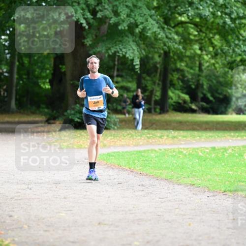 30.08.2026 - Blankeneser Heldenlauf Dr. Thomas Lammeyer http://msf.ph/oto/10025481 30.08.2026 10:27:48 Laufen 2751 meine-sportfotos.de