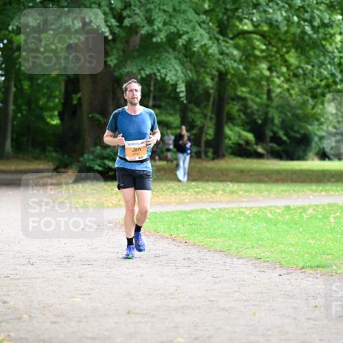 30.08.2026 - Blankeneser Heldenlauf Dr. Thomas Lammeyer http://msf.ph/oto/10025483 30.08.2026 10:27:48 Laufen 2751 meine-sportfotos.de