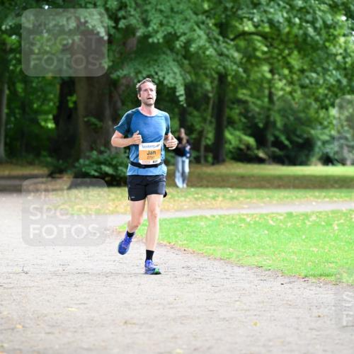 30.08.2026 - Blankeneser Heldenlauf Dr. Thomas Lammeyer http://msf.ph/oto/10025485 30.08.2026 10:27:49 Laufen 2751 meine-sportfotos.de