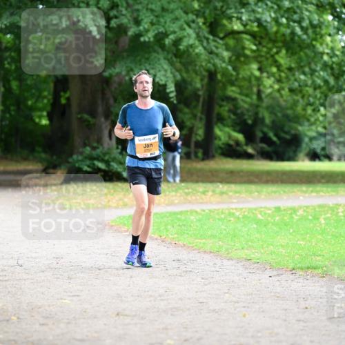 30.08.2026 - Blankeneser Heldenlauf Dr. Thomas Lammeyer http://msf.ph/oto/10025486 30.08.2026 10:27:49 Laufen 2751 meine-sportfotos.de