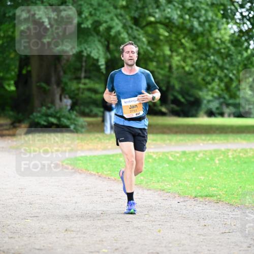 30.08.2026 - Blankeneser Heldenlauf Dr. Thomas Lammeyer http://msf.ph/oto/10025493 30.08.2026 10:27:50 Laufen 2751 meine-sportfotos.de