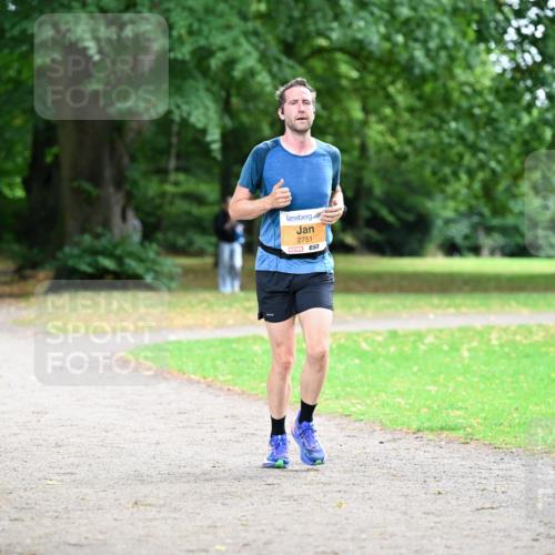 30.08.2026 - Blankeneser Heldenlauf Dr. Thomas Lammeyer http://msf.ph/oto/10025494 30.08.2026 10:27:50 Laufen 2751 meine-sportfotos.de