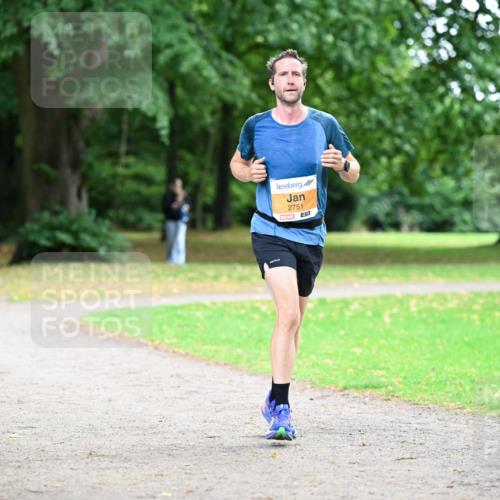 30.08.2026 - Blankeneser Heldenlauf Dr. Thomas Lammeyer http://msf.ph/oto/10025497 30.08.2026 10:27:50 Laufen 2751, 7 meine-sportfotos.de