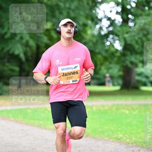 30.08.2026 - Blankeneser Heldenlauf Dr. Thomas Lammeyer http://msf.ph/oto/10025560 30.08.2026 10:28:36 Laufen 2147 meine-sportfotos.de