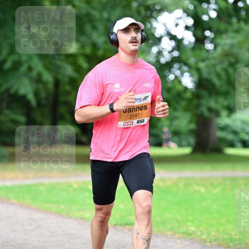 30.08.2026 - Blankeneser Heldenlauf Dr. Thomas Lammeyer http://msf.ph/oto/10025561 30.08.2026 10:28:36 Laufen 2147 meine-sportfotos.de