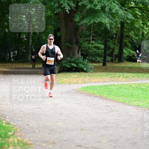 30.08.2026 - Blankeneser Heldenlauf Dr. Thomas Lammeyer http://msf.ph/oto/10025566 30.08.2026 10:28:38 Laufen 2106 meine-sportfotos.de