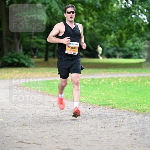 30.08.2026 - Blankeneser Heldenlauf Dr. Thomas Lammeyer http://msf.ph/oto/10025587 30.08.2026 10:28:41 Laufen 2106 meine-sportfotos.de