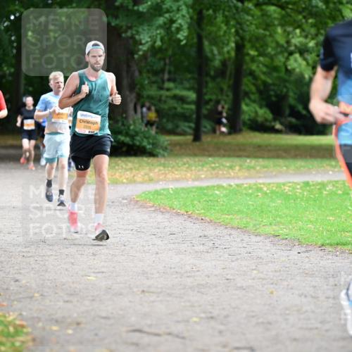30.08.2026 - Blankeneser Heldenlauf Dr. Thomas Lammeyer http://msf.ph/oto/10025696 30.08.2026 10:29:33 Laufen 2335 meine-sportfotos.de