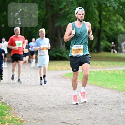 30.08.2026 - Blankeneser Heldenlauf Dr. Thomas Lammeyer http://msf.ph/oto/10025706 30.08.2026 10:29:35 Laufen 2335, 15 meine-sportfotos.de