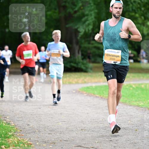 30.08.2026 - Blankeneser Heldenlauf Dr. Thomas Lammeyer http://msf.ph/oto/10025708 30.08.2026 10:29:35 Laufen 2335, 1 meine-sportfotos.de