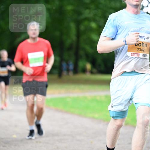 30.08.2026 - Blankeneser Heldenlauf Dr. Thomas Lammeyer http://msf.ph/oto/10025733 30.08.2026 10:29:39 Laufen 2342 meine-sportfotos.de