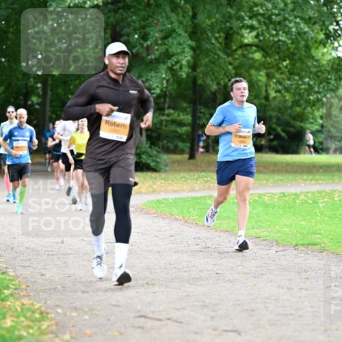 30.08.2026 - Blankeneser Heldenlauf Dr. Thomas Lammeyer http://msf.ph/oto/10025775 30.08.2026 10:29:51 Laufen 2405 meine-sportfotos.de