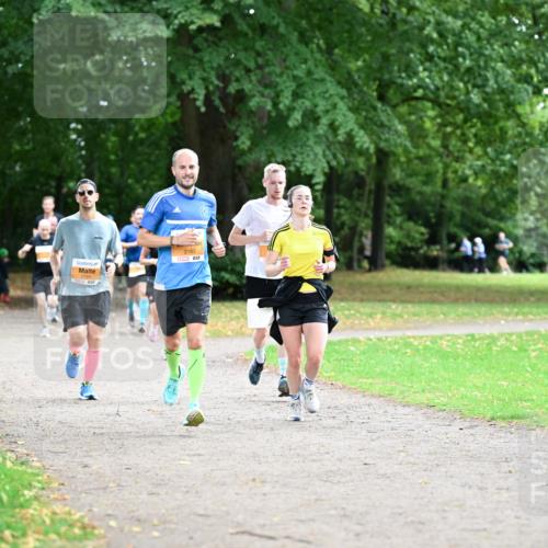 30.08.2026 - Blankeneser Heldenlauf Dr. Thomas Lammeyer http://msf.ph/oto/10025787 30.08.2026 10:29:53 Laufen 2184, 2183 meine-sportfotos.de
