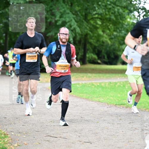 30.08.2026 - Blankeneser Heldenlauf Dr. Thomas Lammeyer http://msf.ph/oto/10025833 30.08.2026 10:30:02 Laufen 2609, 2938, 2049 meine-sportfotos.de
