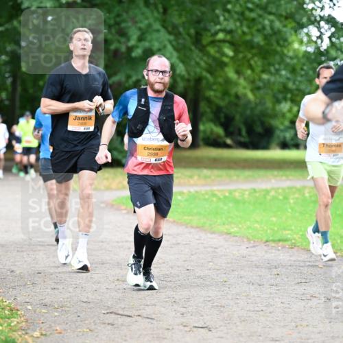 30.08.2026 - Blankeneser Heldenlauf Dr. Thomas Lammeyer http://msf.ph/oto/10025834 30.08.2026 10:30:02 Laufen 2609, 2938, 2049 meine-sportfotos.de