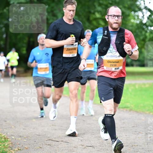 30.08.2026 - Blankeneser Heldenlauf Dr. Thomas Lammeyer http://msf.ph/oto/10025840 30.08.2026 10:30:03 Laufen 2609, 2938, 56 meine-sportfotos.de