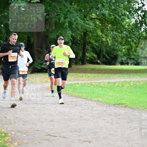 30.08.2026 - Blankeneser Heldenlauf Dr. Thomas Lammeyer http://msf.ph/oto/10025877 30.08.2026 10:30:08 Laufen 2382, 2384 meine-sportfotos.de