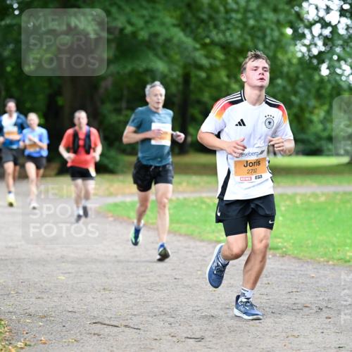 30.08.2026 - Blankeneser Heldenlauf Dr. Thomas Lammeyer http://msf.ph/oto/10025943 30.08.2026 10:30:21 Laufen 2732 meine-sportfotos.de