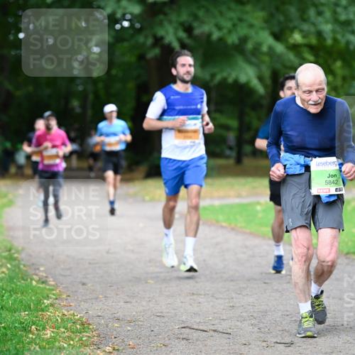 30.08.2026 - Blankeneser Heldenlauf Dr. Thomas Lammeyer http://msf.ph/oto/10026193 30.08.2026 10:31:22 Laufen 5842 meine-sportfotos.de