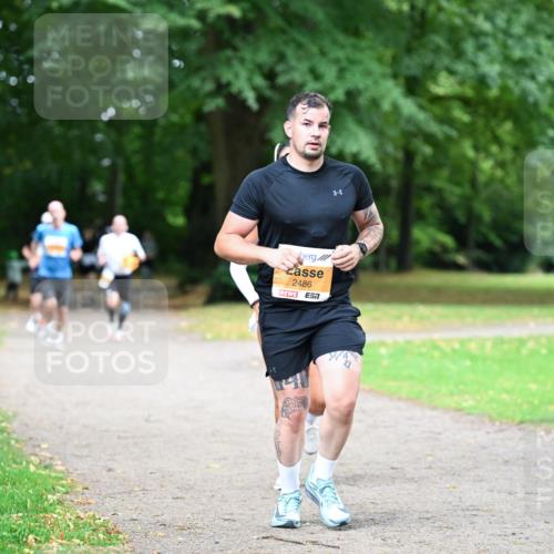 30.08.2026 - Blankeneser Heldenlauf Dr. Thomas Lammeyer http://msf.ph/oto/10026217 30.08.2026 10:31:29 Laufen 2486 meine-sportfotos.de