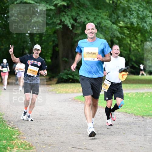 30.08.2026 - Blankeneser Heldenlauf Dr. Thomas Lammeyer http://msf.ph/oto/10026251 30.08.2026 10:31:35 Laufen 2922, 2057, 50, 2776, 7 meine-sportfotos.de