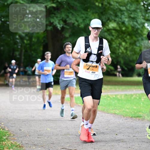 30.08.2026 - Blankeneser Heldenlauf Dr. Thomas Lammeyer http://msf.ph/oto/10026403 30.08.2026 10:32:19 Laufen 2134, 2253, 7, 00 meine-sportfotos.de
