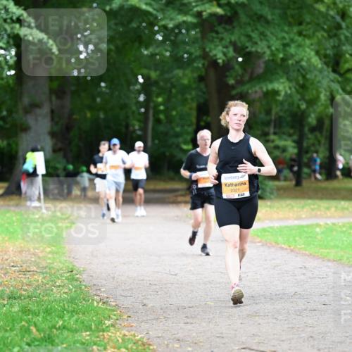 30.08.2026 - Blankeneser Heldenlauf Dr. Thomas Lammeyer http://msf.ph/oto/10026495 30.08.2026 10:32:44 Laufen 2321 meine-sportfotos.de