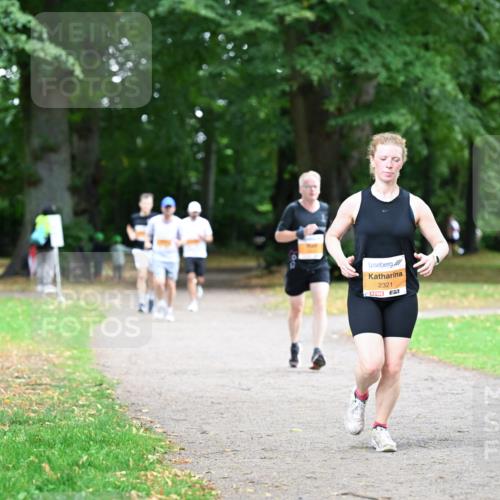 30.08.2026 - Blankeneser Heldenlauf Dr. Thomas Lammeyer http://msf.ph/oto/10026499 30.08.2026 10:32:45 Laufen 2321 meine-sportfotos.de