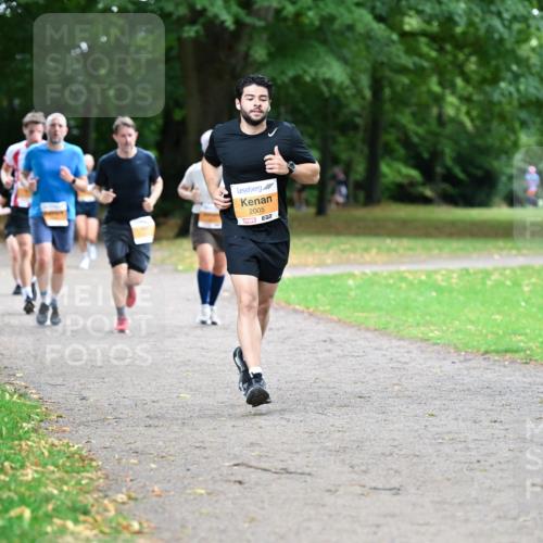 30.08.2026 - Blankeneser Heldenlauf Dr. Thomas Lammeyer http://msf.ph/oto/10026573 30.08.2026 10:33:09 Laufen 2005 meine-sportfotos.de