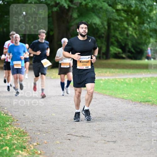 30.08.2026 - Blankeneser Heldenlauf Dr. Thomas Lammeyer http://msf.ph/oto/10026575 30.08.2026 10:33:09 Laufen 2005 meine-sportfotos.de