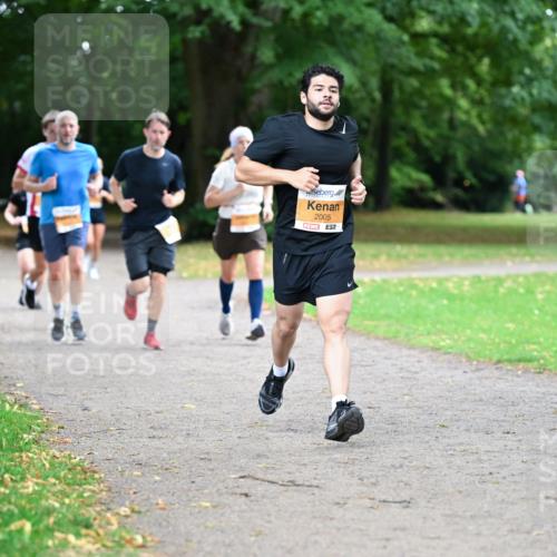 30.08.2026 - Blankeneser Heldenlauf Dr. Thomas Lammeyer http://msf.ph/oto/10026576 30.08.2026 10:33:09 Laufen 2005 meine-sportfotos.de
