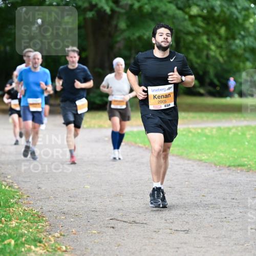30.08.2026 - Blankeneser Heldenlauf Dr. Thomas Lammeyer http://msf.ph/oto/10026578 30.08.2026 10:33:10 Laufen 2005 meine-sportfotos.de