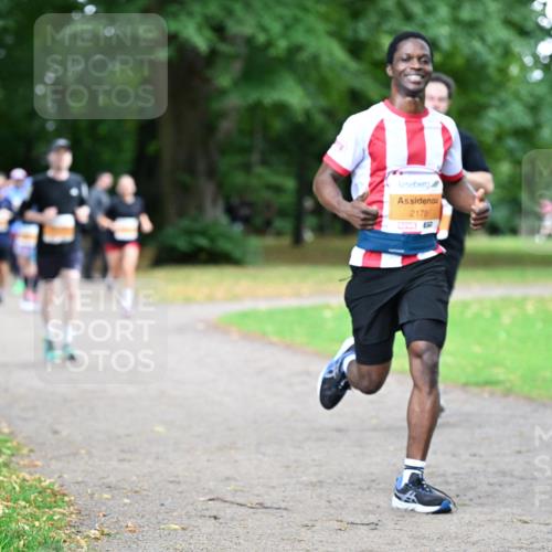 30.08.2026 - Blankeneser Heldenlauf Dr. Thomas Lammeyer http://msf.ph/oto/10026672 30.08.2026 10:33:30 Laufen 2170, 2420 meine-sportfotos.de