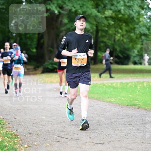 30.08.2026 - Blankeneser Heldenlauf Dr. Thomas Lammeyer http://msf.ph/oto/10026691 30.08.2026 10:33:33 Laufen 0, 2710 meine-sportfotos.de